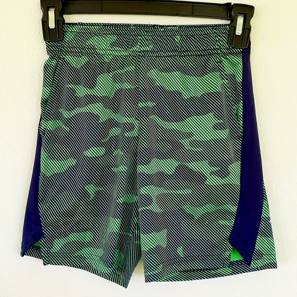 All in motion boy’s green camo print athletic shorts size small - Picture 1 of 7